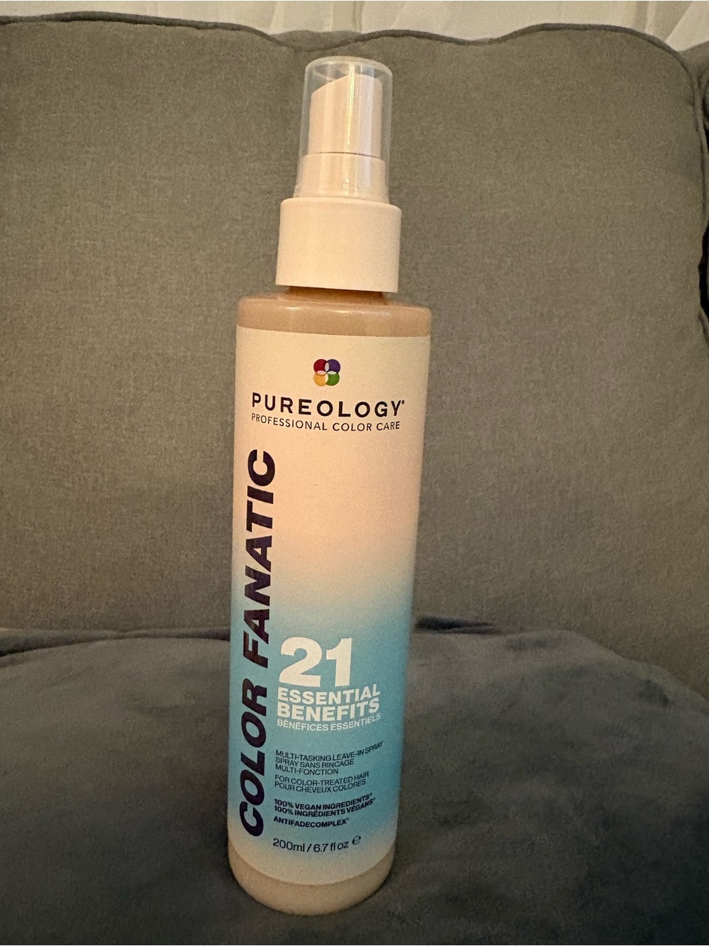 Pureology Color Fanatic Leave-In Treatment in White and Light Blue